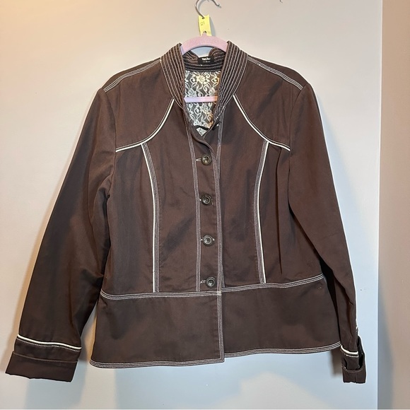 Band tee Upcycle jacket cotton distressed holes brown handmade - Picture 5 of 9